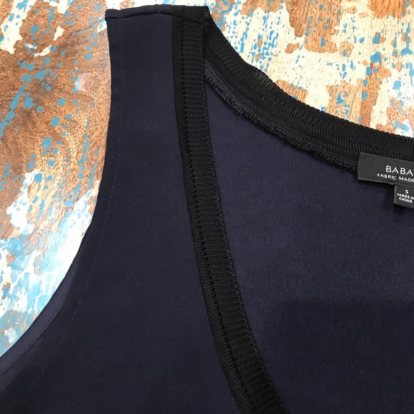 Aritzia Babaton Crop Blouse - Picture 4 of 5